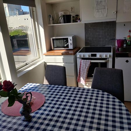 Feelhome Small 1 Bedroom Apartment Polar Vegen Tromsø Zimmer foto